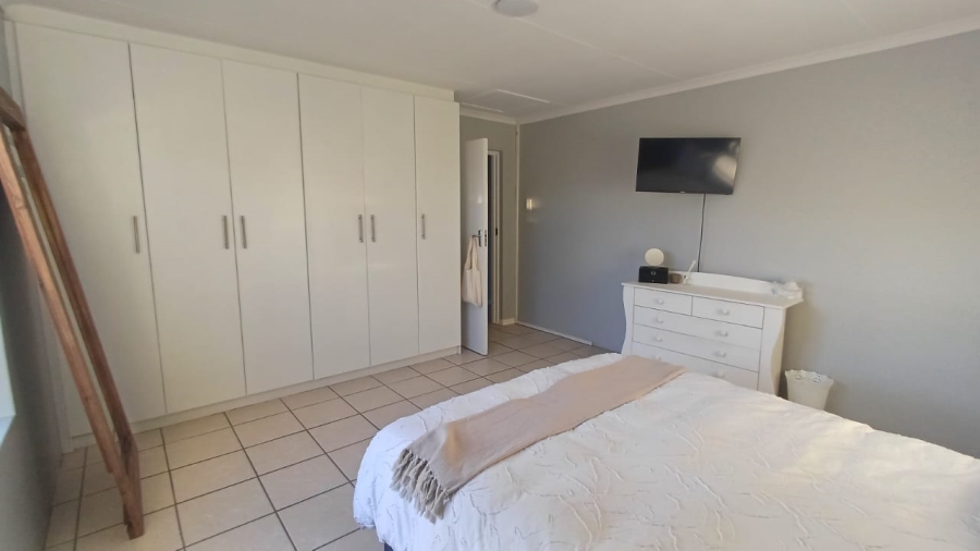 2 Bedroom Property for Sale in Bothasrus Eastern Cape